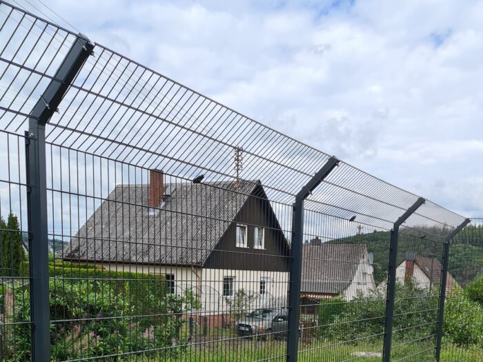 Übersteigschutz 45° für zaunpfosten