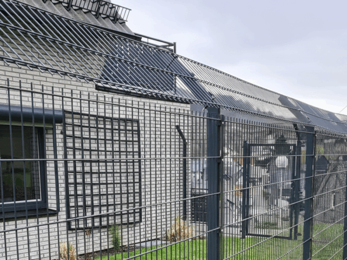 Übersteigschutz 45° für zaunpfosten